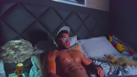 Snapshot of dany_dryy chatting on December 19, 2025, 5:25 am Dany online show from December 19, 2025, 5:25 am