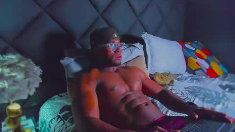 Snapshot of dany_dryy chatting on January 6, 2026, 12:53 pm Dany online show from January 6, 2026, 12:53 pm