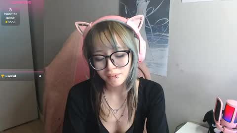 danyelleeyermann online show from May 28, 2026, 1:08 pm