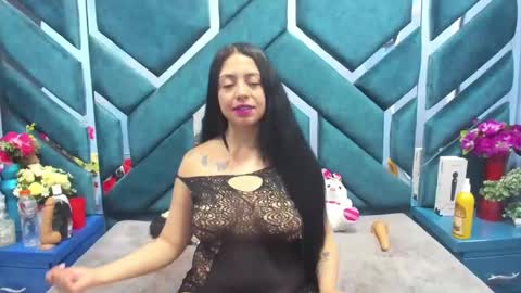 Snapshot of danyswet chatting on February 11, 2025, 6:11 pm DanySwet online show from February 11, 2025, 6:11 pm