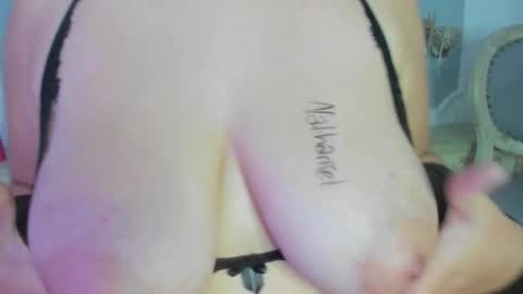 daphne_aris online show from March 2, 2026, 7:15 am