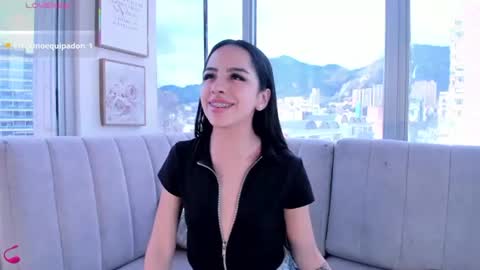 Snapshot of daphne_chers chatting on July 1, 2026, 8:08 pm daphne_chers online show from July 1, 2026, 8:08 pm