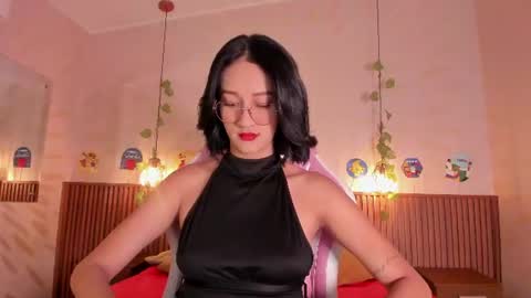 Daphne online show from July 3, 2026, 3:13 am