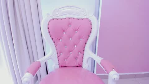 Snapshot of daphne_fox_ chatting on January 12, 2025, 3:03 pm Daphne online show from January 12, 2025, 3:03 pm