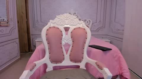 Snapshot of daphne_fox_ chatting on March 9, 2025, 12:09 pm Daphne online show from March 9, 2025, 12:09 pm