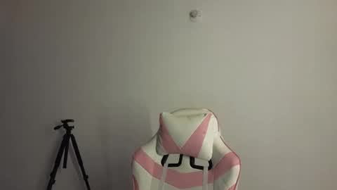 Snapshot of daphne_grayy chatting on March 23, 2026, 12:09 pm daphne_grayy online show from March 23, 2026, 12:09 pm