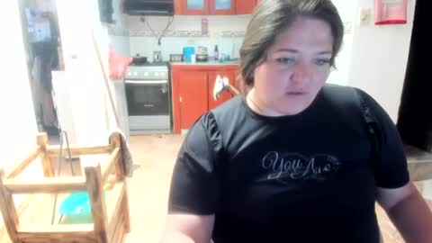 daphnegirlsexxy online show from June 17, 2026, 3:02 pm