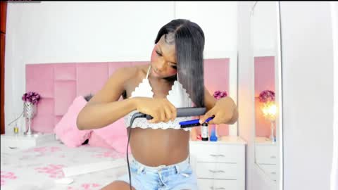 Daphne online show from January 29, 2025, 7:53 pm