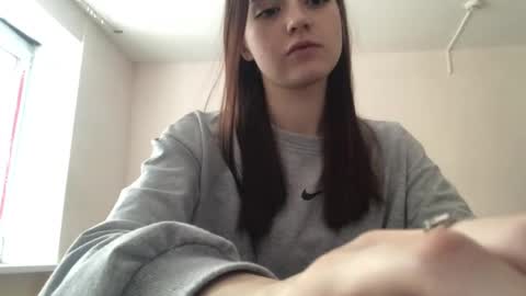 Emilia online show from March 6, 2026, 12:34 pm