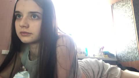 Emilia online show from March 12, 2026, 1:17 pm