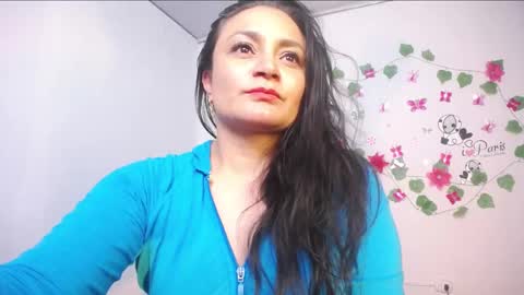 Snapshot of dapnne24 chatting on January 18, 2025, 7:58 pm dapnne online show from January 18, 2025, 7:58 pm