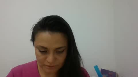 Snapshot of dapnne24 chatting on February 3, 2025, 9:07 pm dapnne online show from February 3, 2025, 9:07 pm