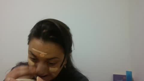 Snapshot of dapnne24 chatting on February 20, 2025, 8:14 pm dapnne online show from February 20, 2025, 8:14 pm