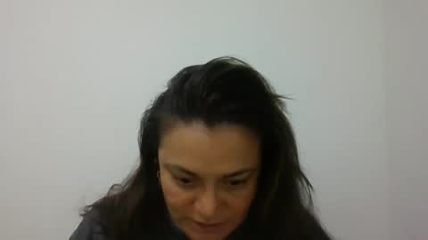 Snapshot of dapnne24 chatting on February 25, 2025, 4:00 pm dapnne online show from February 25, 2025, 4:00 pm