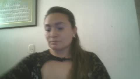 dapnne online show from April 15, 2026, 7:58 pm