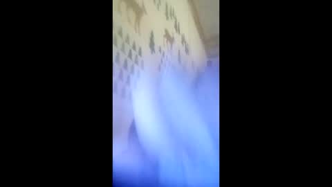 Snapshot of dar950914 chatting on April 6, 2026, 12:08 am dar950914 online show from April 6, 2026, 12:08 am