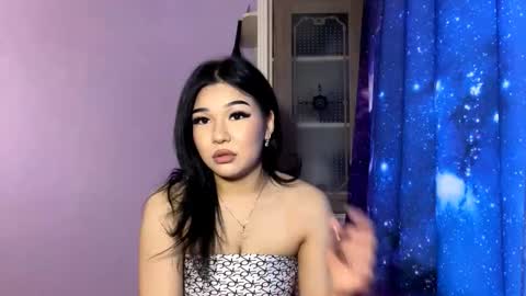 Lina online show from March 6, 2026, 2:24 pm