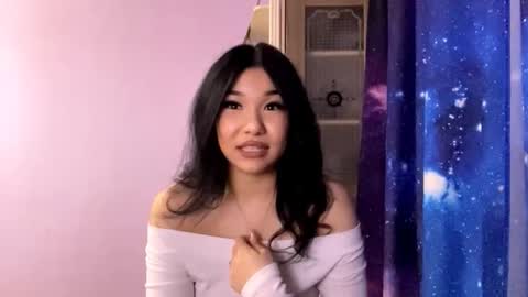 Lina online show from March 9, 2026, 8:24 pm