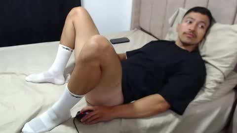 Snapshot of darekgates chatting on June 13, 2026, 4:38 pm Darekgates online show from June 13, 2026, 4:38 pm