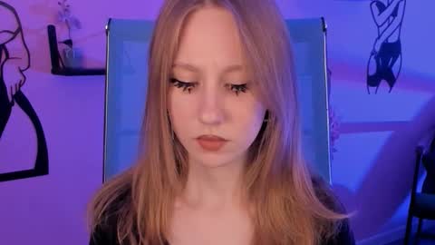 Daria Tate online show from September 18, 2025, 2:41 pm