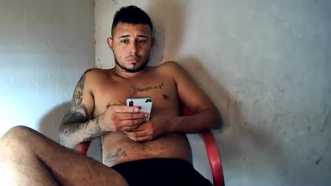 dariel0420 online show from May 12, 2026, 7:05 am