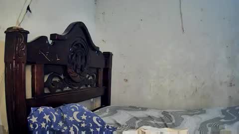 dariel0420 online show from May 13, 2026, 7:22 pm