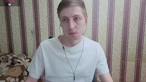 Snapshot of darienlarge chatting on July 26, 2026, 3:14 am darienlarge online show from July 26, 2026, 3:14 am