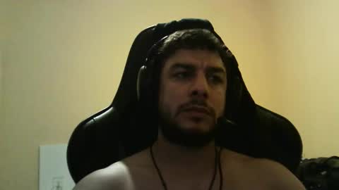 dario12rodriguez online show from February 5, 2026, 3:44 am