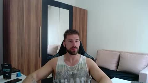 Snapshot of darius_94 chatting on July 19, 2026, 4:49 am darius_94 online show from July 19, 2026, 4:49 am