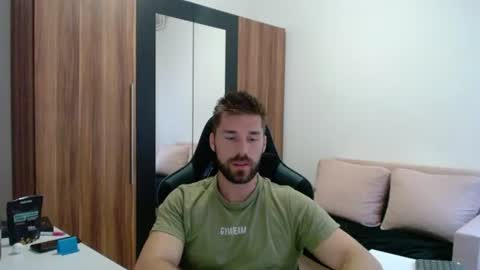 Snapshot of darius_94 chatting on July 19, 2026, 4:54 pm darius_94 online show from July 19, 2026, 4:54 pm