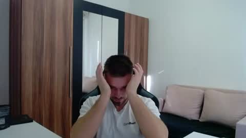 Snapshot of darius_94 chatting on July 25, 2026, 5:38 am darius_94 online show from July 25, 2026, 5:38 am