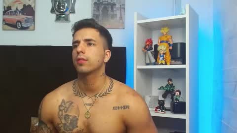 Darius Phoenix  online show from February 28, 2025, 6:21 am