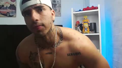 Darius Phoenix  online show from March 12, 2025, 4:08 am