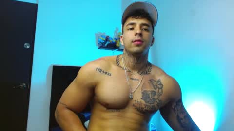 Darius Phoenix  online show from February 12, 2026, 8:37 pm