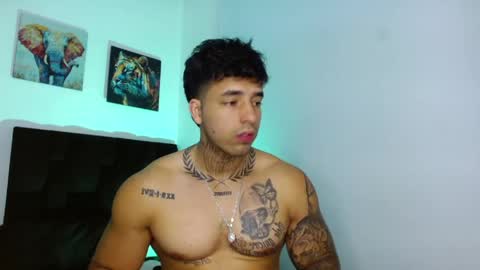 Darius Phoenix  online show from May 2, 2026, 7:19 pm
