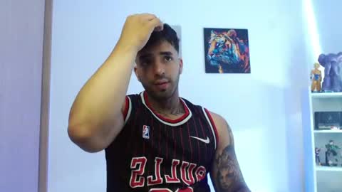 Darius Phoenix  online show from July 8, 2026, 6:12 pm