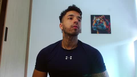 Darius Phoenix  online show from July 17, 2026, 4:12 pm