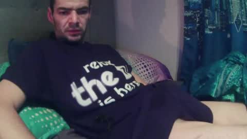 dark377 online show from December 28, 2024, 6:39 am