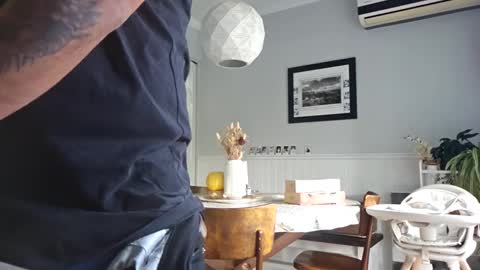 Snapshot of dark___knight chatting on October 19, 2025, 7:25 pm Dark Knight online show from October 19, 2025, 7:25 pm