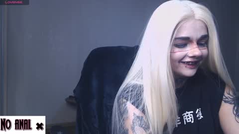 Anessa  online show from December 10, 2024, 10:16 pm