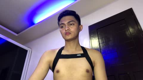 Snapshot of dark_angel69x chatting on December 21, 2024, 8:50 am Guile online show from December 21, 2024, 8:50 am