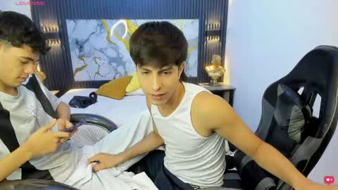 Snapshot of dark_desiree18 chatting on May 5, 2026, 3:03 am DARCK online show from May 5, 2026, 3:03 am
