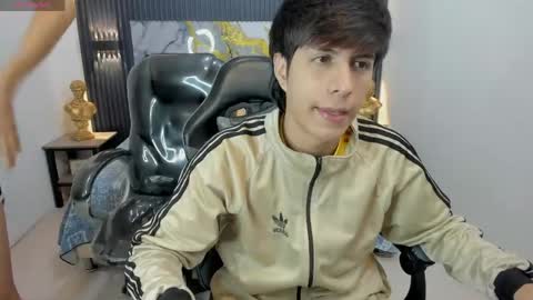 Snapshot of dark_desiree18 chatting on May 21, 2026, 3:02 am DARCK online show from May 21, 2026, 3:02 am