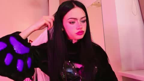 Snapshot of dark_diva chatting on May 29, 2026, 10:52 pm Diva online show from May 29, 2026, 10:52 pm