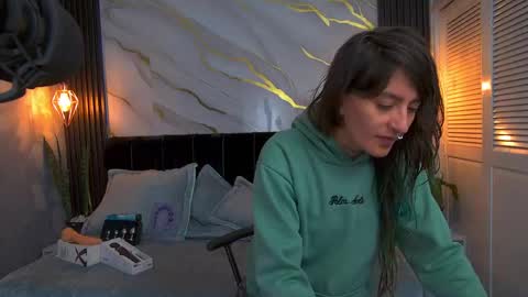 dark_dominika online show from May 4, 2026, 12:56 pm