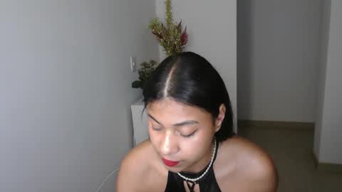 Snapshot of dark_enchantress_ chatting on February 1, 2025, 12:51 am Sofia online show from February 1, 2025, 12:51 am