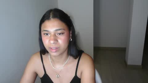 Snapshot of dark_enchantress_ chatting on February 21, 2025, 1:33 am Sofia online show from February 21, 2025, 1:33 am