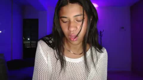 Snapshot of dark_enchantress_ chatting on October 21, 2025, 1:06 am Sofia online show from October 21, 2025, 1:06 am