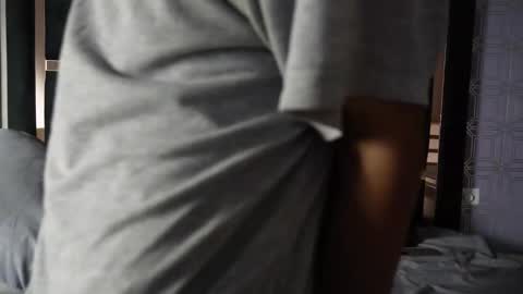 Sr. Eros online show from March 15, 2026, 8:04 pm