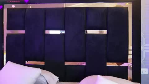 Sr. Eros online show from March 16, 2026, 7:40 pm